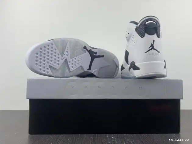 MaikeSneakers 6 384664-101 Retro Jordan Oreo 0426